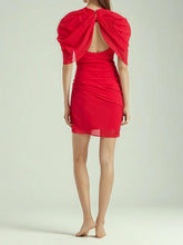 Mini-robe plissée dos nu épissée